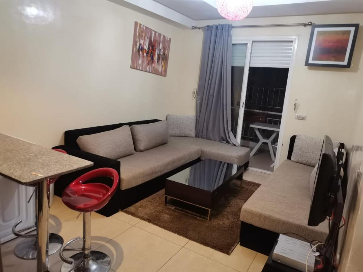 Booking House *